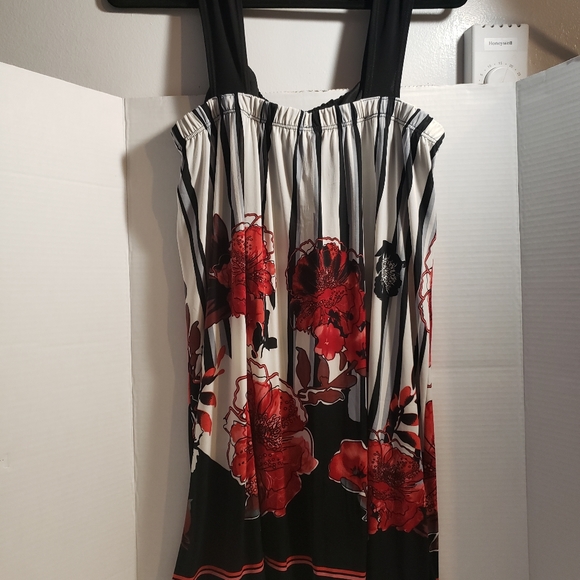 Floral print top - Picture 3 of 5